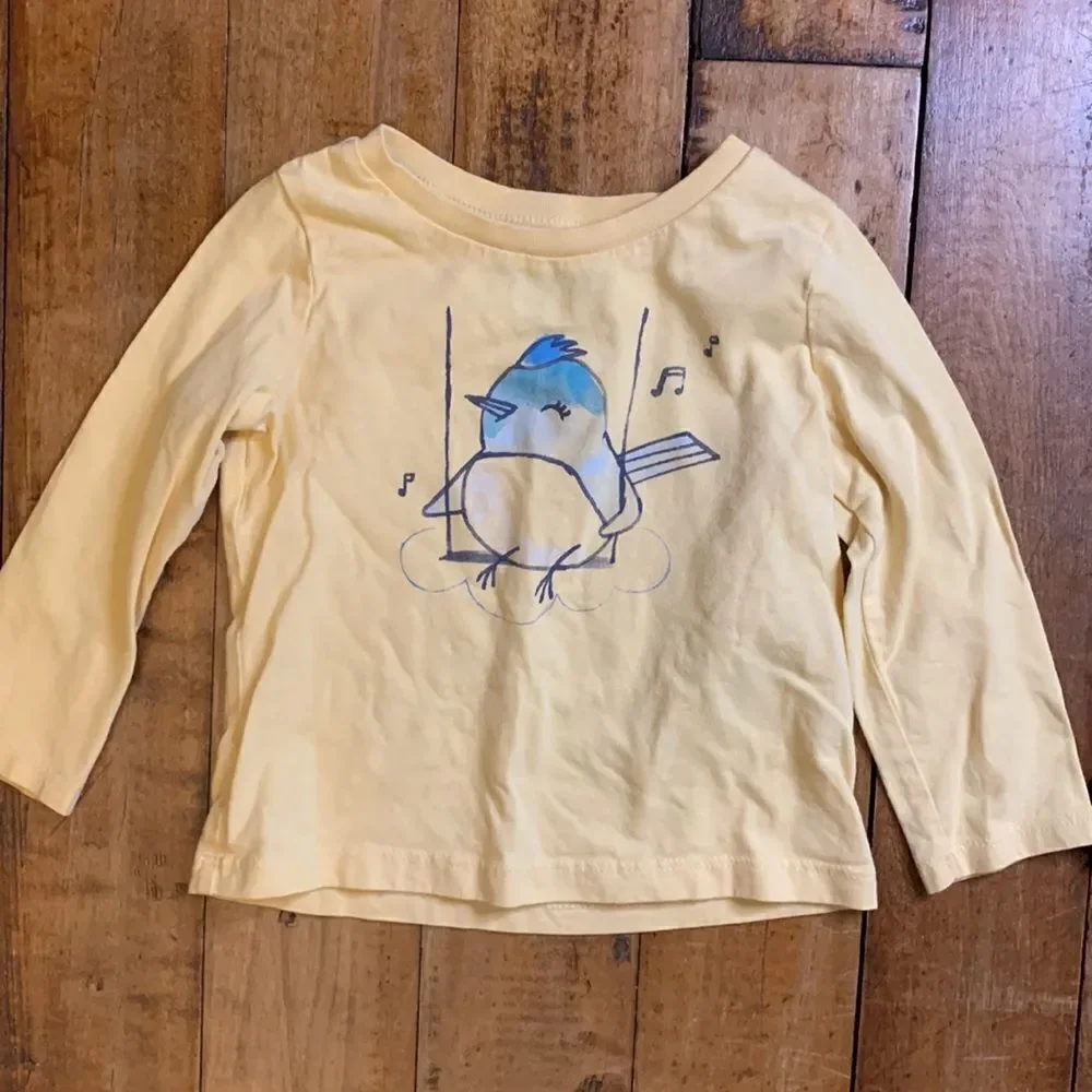 Oshkosh size 12 months girls long sleeve shirts bundle black yellow bird cotton